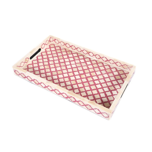 ถาดฝังกระดูกสี่เหลี่ยมสีน้ำเงินเข้มพร้อมลวดลายโคลเวอร์และเส้นขอบทางเรขาคณิต - Product Image 4