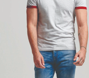 Logotipo personalizado Ringer Shirt Cuello redondo Contraste Trim Algodón Ringer Tee Estilo vintage Camiseta Unisex Fabricante de ropa al por mayor - Product Image 3