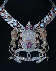 CONCEPTION Colgante Redondo de Moissanita Cristalina 3D con Incrustaciones, Chapado en Oro de 18K sobre Plata 925, Joyería Fina Estilo Hip Hop, Certificado GRA VVS - Product Image 1