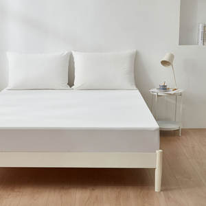 Customized 100gsm Polyester Terry <strong>Waterproof</strong> <strong>Mattress</strong> Cover Quick Dry <strong>Bed</strong> Protector to Prevent <strong>Wetting</strong> the <strong>Bed</strong> - Product Image 4