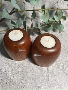 Juego de 2 Portavelas de Madera Rústica Hechos a Mano y Ecológicos para Decoración del Hogar - Product Image 4
