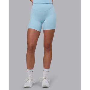 Short ultra taille haute pour femme Blaze, 6 pouces, bleu cristal - Product Image 1