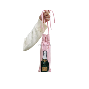 Nouvelles housses de bouteille de vin ornées de perles, artisanat durable, personnalisées, vente en gros, style tendance, utilisation pour les fêtes - Product Image 6