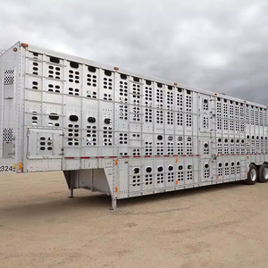 Remolque para Ganado con Componentes de Engranajes y Motor para Tractor en Venta - Product Image 1