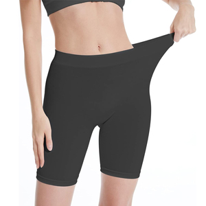 Short de course à compression pour femme pour un soutien optimal - Product Image 2