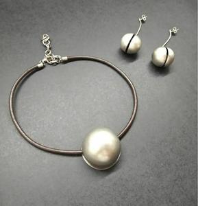 Nouveau acier inoxydable Ghungroo Designer collier en acier inoxydable bijoux Bracelet boucles d'oreilles collier bijoux accessoires pour femmes - Product Image 1