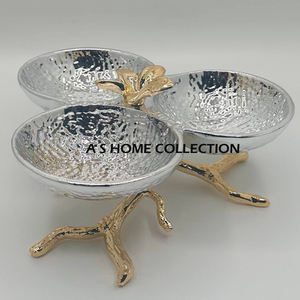 Bol de service en argent de la meilleure qualité Bols à fruits décoratifs en aluminium coulé pour un usage domestique Combiné trois bols - Product Image 1