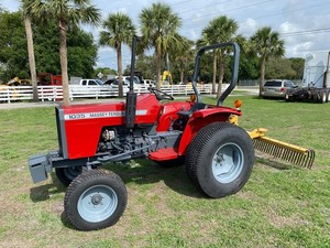 1989 Massey Ferguson 1035 Tracteur à roues Fiable Expédition rapide Moteur à roulement essentiel Moteur Pompe à engrenages Boîte de vitesses Tracteurs d'occasion - Product Image 3