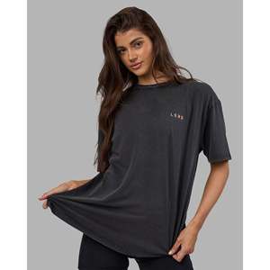 Camiseta Oversize Unisex de Algodón FLX - Negro Lavado - Estampado Serigrafiado Sólido Color Cantalupo - Product Image 4