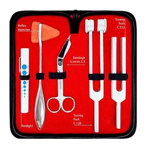 Juego de 6 Piezas de Instrumentos de Percusión: Martillo de Reflejos Taylor, Diapasones, Venda, Tijeras, Medidor de Pupilas, Lápiz de Luz en Estuche de Transporte - Product Image 2