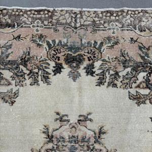 Vintage Turkish Rug, 5.4x9.9 ft Rug, <b>Brown</b> Moroccan <b>Wool</b> Rug - Product Image 5