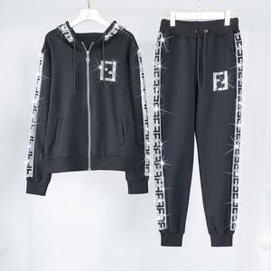 Nouveaux arrivages de survêtements personnalisés Survêtement de football pour hommes Jogging uni zippé pour hommes avec logo et polaire technique Survêtement Hoodies pour hommes - Product Image 1
