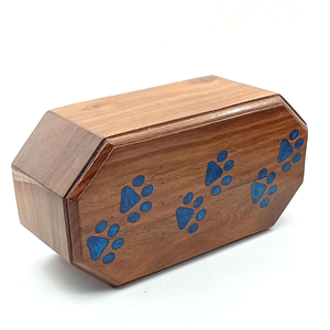 Urne pour animaux de compagnie en bois hexagonal naturel fabriqué à la main boîte à souvenirs de cendres de style européen meilleur prix du Vietnam - Product Image 3