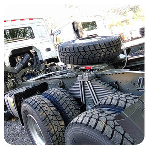 Penjualan terlaris truk traktor HOWO bekas 371Hp 6x4 mesin Diesel Euro <span class=keywords><strong>2</strong></span> emisi kemudi kiri - Product Image 6