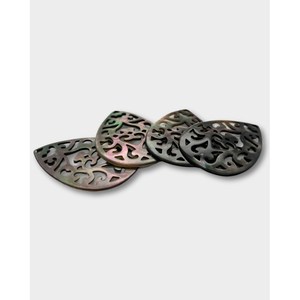 Colgante de Filigrana con Perla Negra y Madreperla - Product Image 5