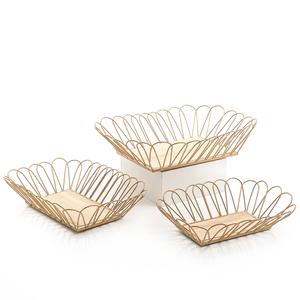 Ustensiles de cuisine en métal de qualité supérieure Plat et plateau Décor de table Forme carrée Dernier design Plateau de service avec couvercle - Product Image 5