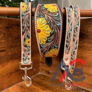 Fabrik Großhandel OEM ODM Custom Design Hand gefertigtes Leder Hunde halsband & Echtes Leder Haustier Leine Rindsleder Hund Verkehr Lead Sets
