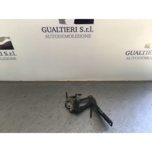 Cerniere Cofano Anteriore Destra e Sinistra VOLKSWAGEN Passat Sedan 4a Serie 3C0823302E (05>10) - Product Image 1