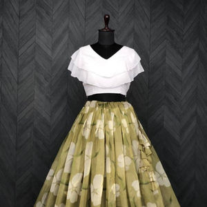 Lehenga choli-Conjunto de Organza suave de oro con rico diseño de flores, impresión Digital Readymade - Product Image 1