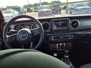 2023 Jeep Wrangler Sport S 4 puertas 4WD - Product Image 6