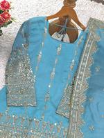 Ensemble Sharara élégant et respirant en satin de soie bleu glace brodé de fleurs, collection Unity Luxure Premium, avec dupatta