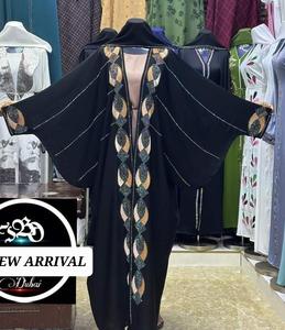 Abaya Kaftan de Poliéster de Lujo para Mujer, Diseño Marroquí, Hecha a Mano y Pintada a Mano, para Invierno, Verano y Primavera, Venta al Por Mayor en Dubái - Product Image 2