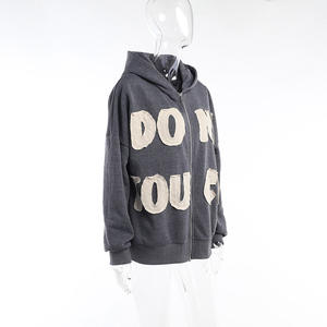 เสื้อฮู้ดดี้โอเวอร์ไซส์แบบยูนิเซ็กซ์ ดีไซน์เฉพาะตัว เป็นมิตรกับสิ่งแวดล้อม ตัดเย็บอย่างลงตัว ซิปแบบเรียบ ผ้าฝ้าย 100% ซักฟอกด้วยกรด ตกแต่งด้วยเทคนิคแอพพลิเคชั่นดิสชาร์จ - Product Image 5