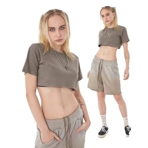 Y2k T-shirt en coton imprimé à la demande de haute qualité à col rond et à épaules tombantes pour homme - Product Image 1