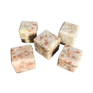 Haute Qualité Cube Pierre De Soleil Gemme Géométrie Sacrée Cristal Pierre Sculpté Gravure Guérison Propriétés Métaphysiques En Gros - Product Image 4