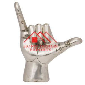 Escultura de señal de mano antigua de latón y aluminio para escritorio, escultura de mano de señal I LOVE YOU para decoración del hogar de mesa 2025 - Product Image 5