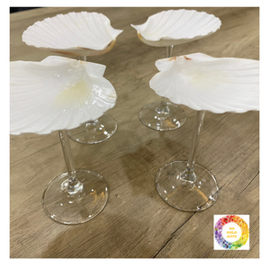 Élégante tasse en verre de coquille du Vietnam pour le vin de martini de cocktail et les desserts glacés - Product Image 1