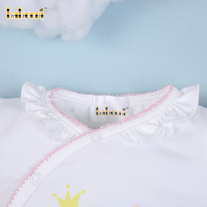 ชุดเด็กอ่อนสุดหรู OEM ODM รุ่น GS18 ปักลายหงส์แบบกำหนดเอง ผ้าฝ้าย 100% ทนไฟ ได้รับการรับรองมาตรฐาน OEKO-TEX สำหรับเด็กผู้หญิง - Product Image 6