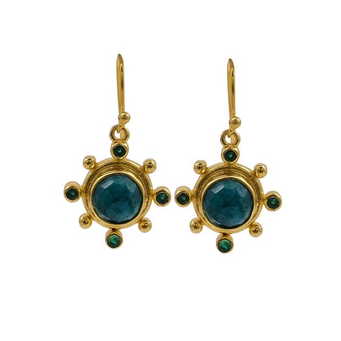 สีเขียว