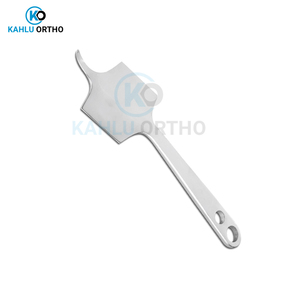 Écarteur Hohmann en acier inoxydable avec impression de logo personnalisé fabriqué à la main de bonne qualité en gros par KAHLU ORTHOPEDIC - Product Image 2