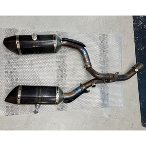 Système d'échappement de course haute performance Akrapovic en carbone et titane pour Yamaha R1 09-14, nouveaux silencieux en fibre de carbone - Product Image 2