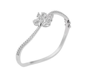 Bracelet jonc ouvert en or jaune/blanc/rose 14 carats OEM avec diamant taille poire 3,53 carats, plaqué rhodium, certifié IGI, motif feuille, pour femme - Product Image 3