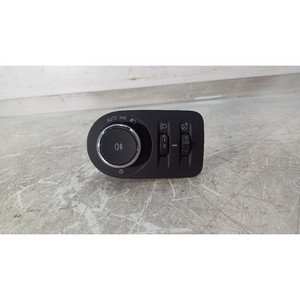 สวิตช์ควบคุมไฟ OPEL Corsa F Series 98320468YX EB2FAD (19>) - Product Image 1