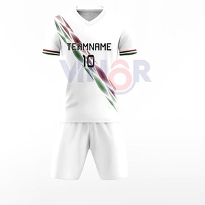 Precio al por mayor 2025 uniforme de fútbol personalizado sublimado traje de fútbol 100% poliéster uniforme de fútbol para Unisex OEM ODM con servicio - Product Image 3