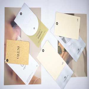 ป้ายแขวนแบบพิมพ์ลาย สำหรับเสื้อผ้า รองเท้า กระเป๋า และเครื่องประดับ ทำจากกระดาษที่ทนทาน ใช้เป็นป้ายราคา - Product Image 5