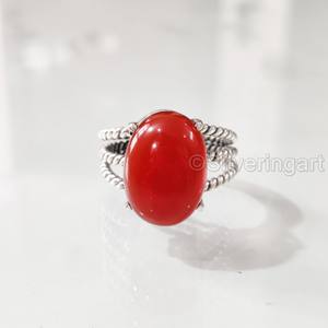Bague pour femme en argent sterling 925 avec pierre précieuse onyx rouge naturel, pierre de naissance de décembre, 3 anneaux torsadés style bohème, bijoux de Noël - Product Image 1
