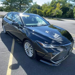 NEATLY USED 2019 pour Avalon Limited FWD Volant à gauche 5 places 50001-75000 Miles 150-200Ps - Product Image 1