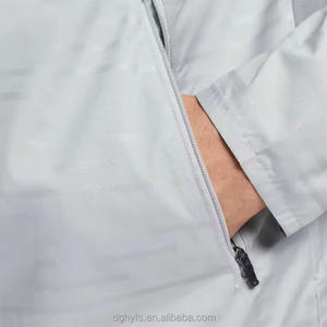 Veste coupe-vent de course à pied pour homme, logo personnalisé du fabricant, style sport, gym, camionneur, anorak vintage, toile, bloc de couleur, capuche, fermeture éclair, imperméable - Product Image 5