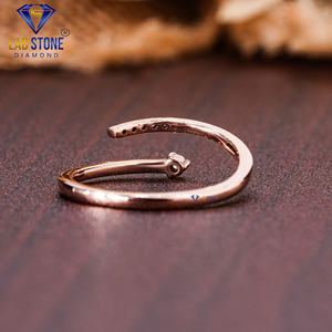 Lab-Stone Party Wear Bague en diamant 0.056 TDW Diamant taille ronde Or rose 18kt Couleur EF-VS - Product Image 4