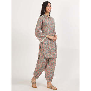 Divena été imprimé fleuri coton co-ord ensemble 2 pièces moderne et luxueux Blazer et haut au-dessus du genou longueur XL taille - Product Image 6