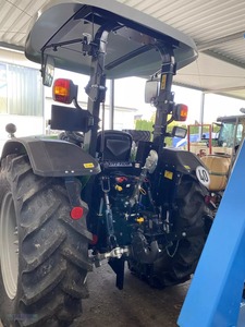 รถแทรกเตอร์ Deutz-Fahr 4070E 75 แรงม้า ขับเคลื่อน 4 ล้อ สำหรับงานเกษตร พร้อมเครื่องยนต์ Deutz ระบบส่งกำลังแบบปั๊มเกียร์ซิงโครชัตเทิล - Product Image 3