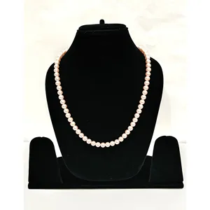 Kundan and Pink Pearl <b>Set</b> Exquisite Kundan Worked Pink Pearl Necklaces - Product Image 4