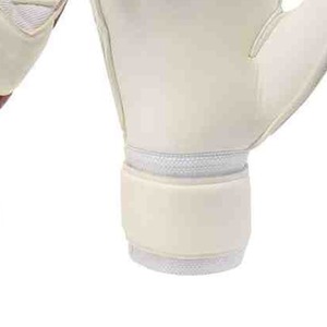ถุงมือผู้รักษาประตูสำหรับการแข่งขันและการฝึกอบรม - Product Image 5