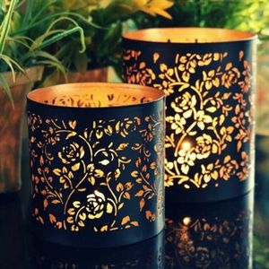Portavelas de Metal decorativo votivo con intrincados diseños de corte láser adecuados para hogares modernos templos y espacios de meditación - Product Image 1