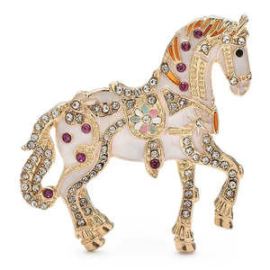 Broche de Lujo Moderno con Diseño de Mariposa y Número, Accesorio para Vestido con Cristales de Estrás, Aleación de Zinc, Perlas y Circonitas, Ideal para Regalo de Fiesta - Product Image 1