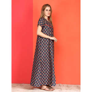 Robe de nuit longue en coton décontractée pour femme Evolve, imprimée, à manches courtes, avec poches latérales boutonnées, taille XS, tissée douce - Product Image 1